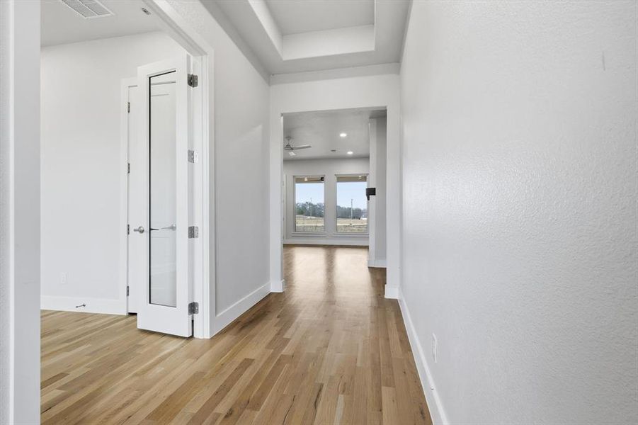 Spacious, unfurnished interior of a new home in , Mesquite (Image 19).