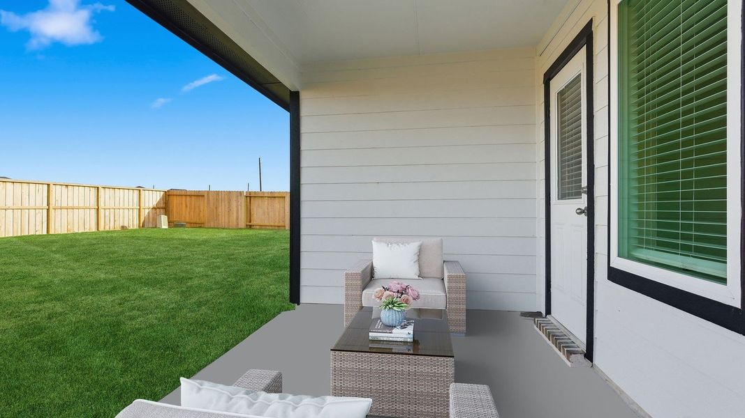 Exterior details and patio area of a home in Evergreen, Rosenberg (Image 3).