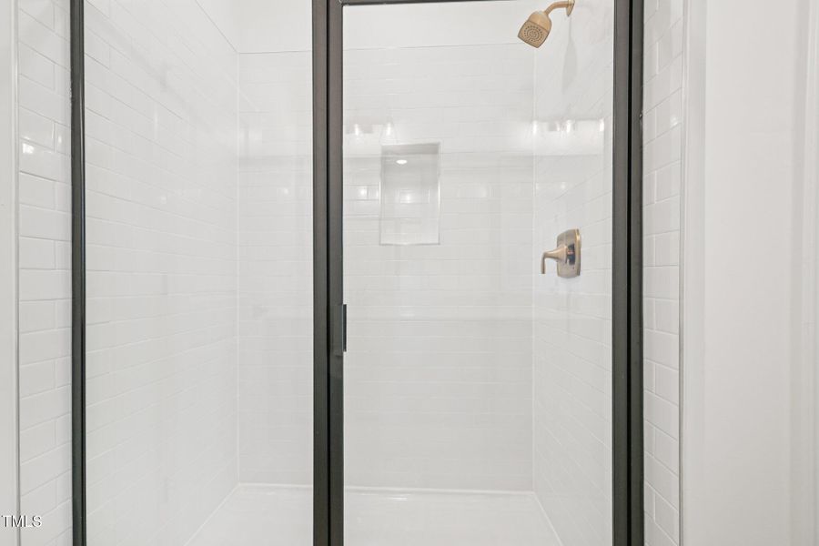 26-web-or-mls-Marvel Dr-S0808-026 26-web-or-mls-Marvel Dr-S0808-026