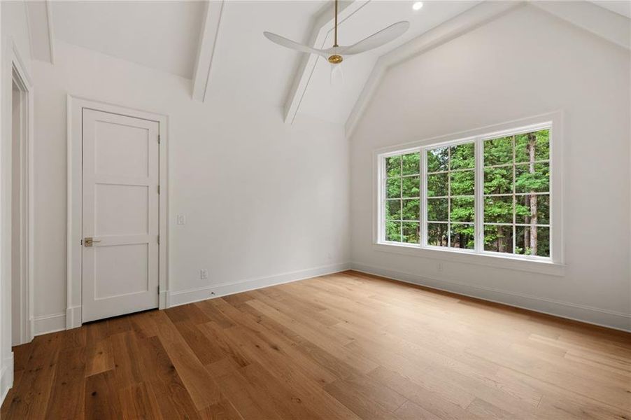 Spacious, unfurnished interior of a new home in , Atlanta (Image 48).