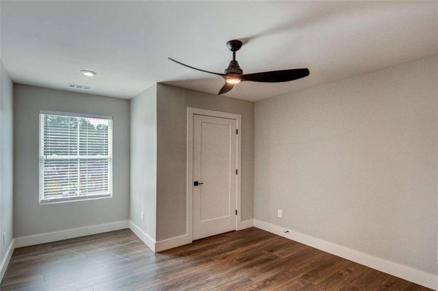 Spacious, unfurnished interior of a new home in , Rome (Image 37).