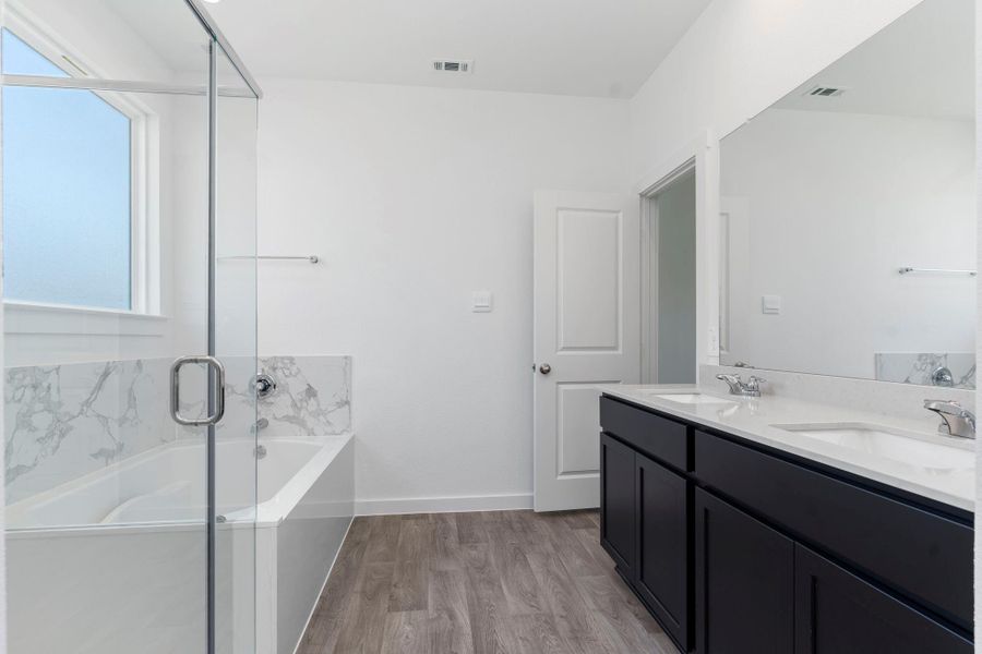 *Images and 3D tour are for illustration only and options may vary from home as built. *Images and 3D tour are for illustration only and options may vary from home as built.