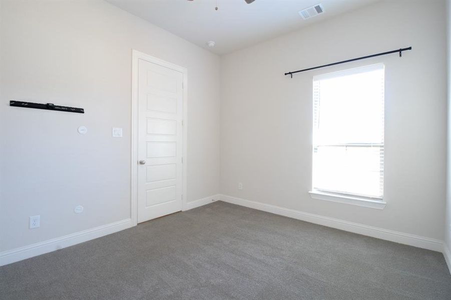 Spacious, unfurnished interior of a new home in M3 Ranch Phase 1, Mansfield (Image 25).