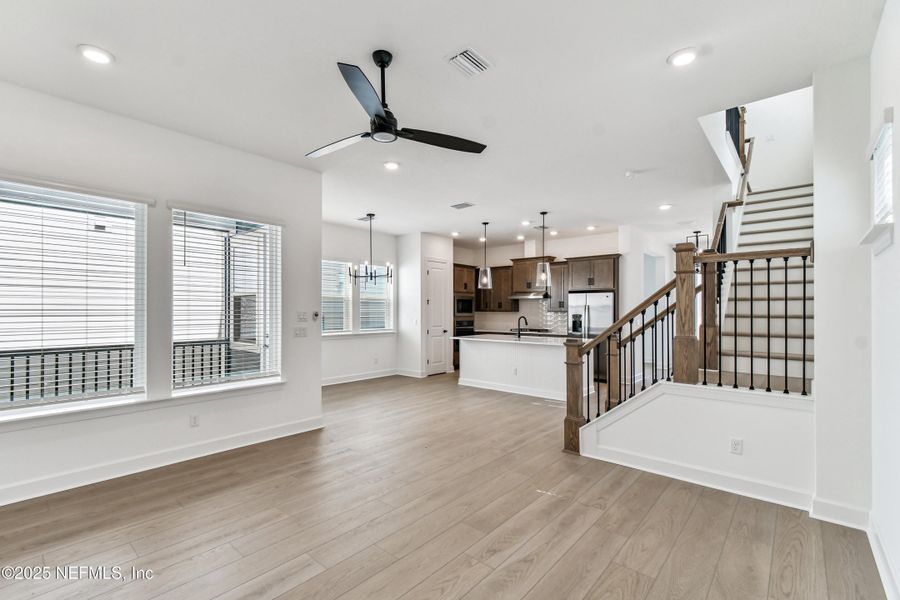 Spacious, unfurnished interior of a new home in , Jacksonville (Image 15).