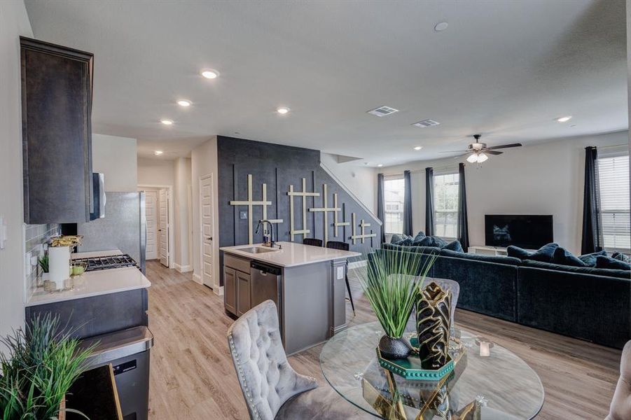 Furnished interior view inside a new home in , Rowlett (Image 16).