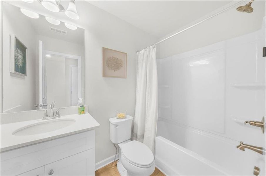 Furnished interior view inside a new home in , Atlanta (Image 17).