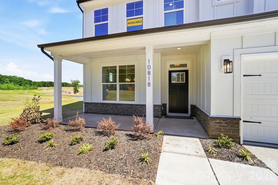 Exterior details and patio area of a home in Chasewood, Mint Hill (Image 4).