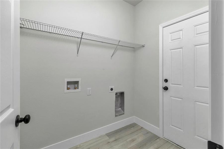 Spacious, unfurnished interior of a new home in , Citrus Springs (Image 15). Spacious, unfurnished interior of a new home in , Citrus Springs (Image 15).