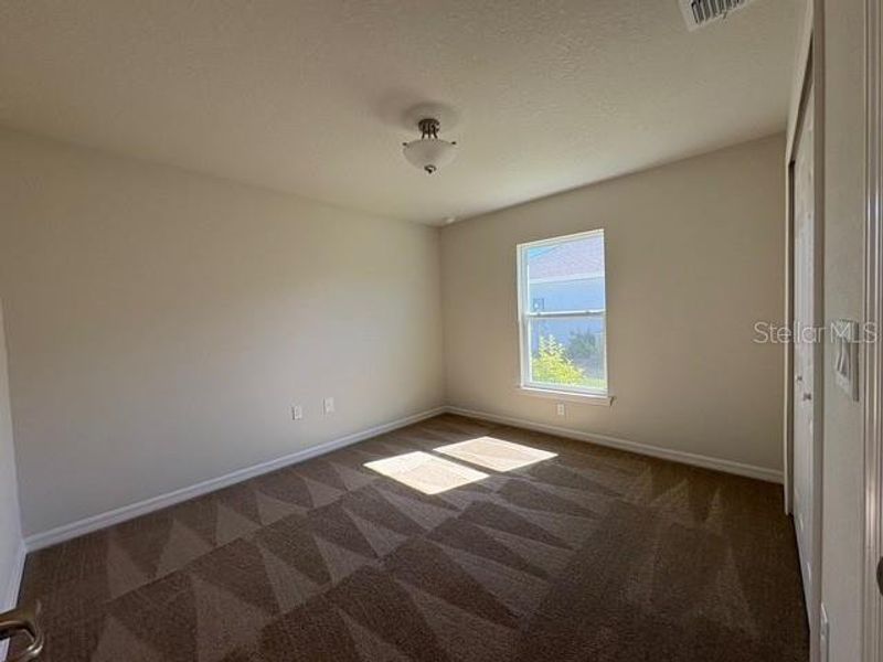 Spacious, unfurnished interior of a new home in , Ocala (Image 15).
