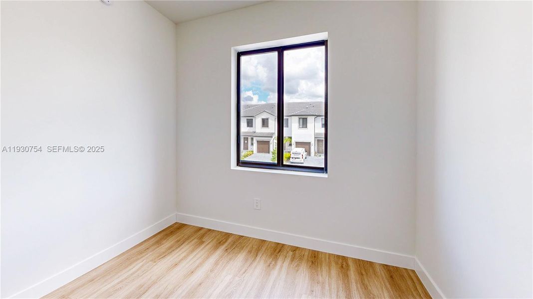 Spacious, unfurnished interior of a new home in , Homestead (Image 31).