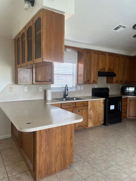 kitchen kitchen