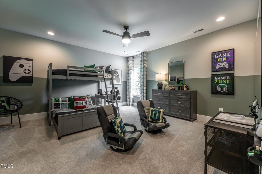 57. HHHunt Homes Crawford- Bedroom 3