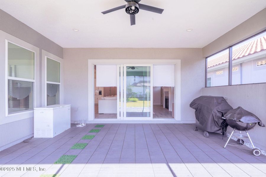 Exterior details and patio area of a home in Tamaya, Jacksonville (Image 32).