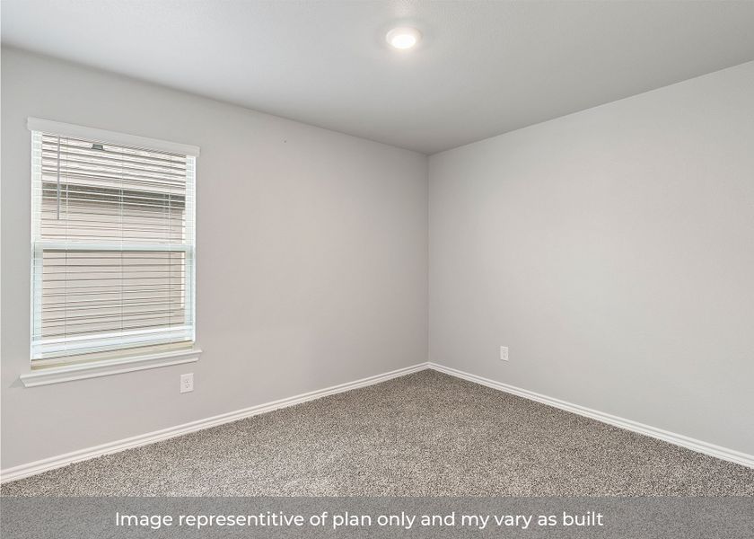Representative unfurnished interior of a home built from the Bellvue by D.R. Horton in London Towne, Corpus Christi (Image 23).