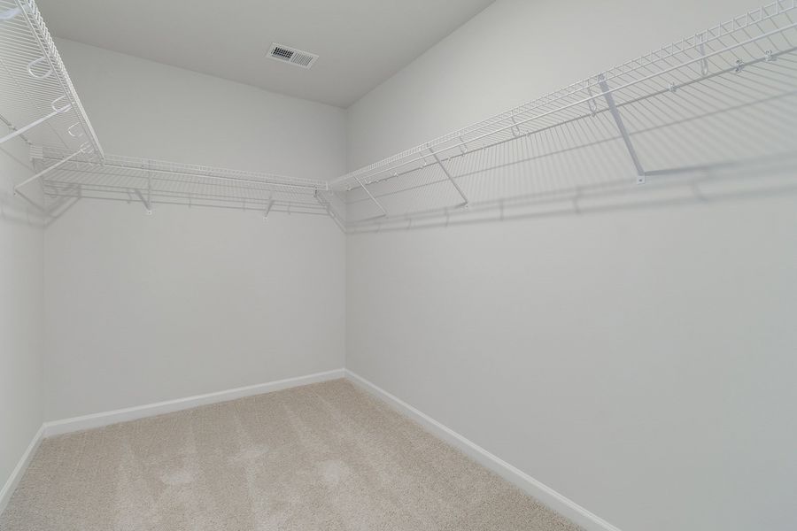 Spacious, unfurnished interior of a new home in Haynes Park, Columbia (Image 25).