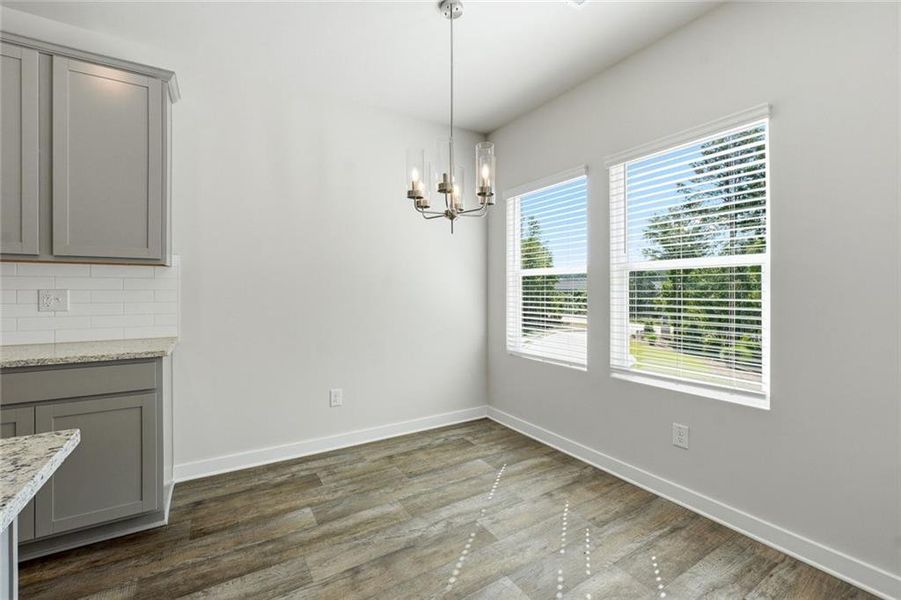 Spacious, unfurnished interior of a new home in Creekbend Overlook, South Fulton (Image 26).