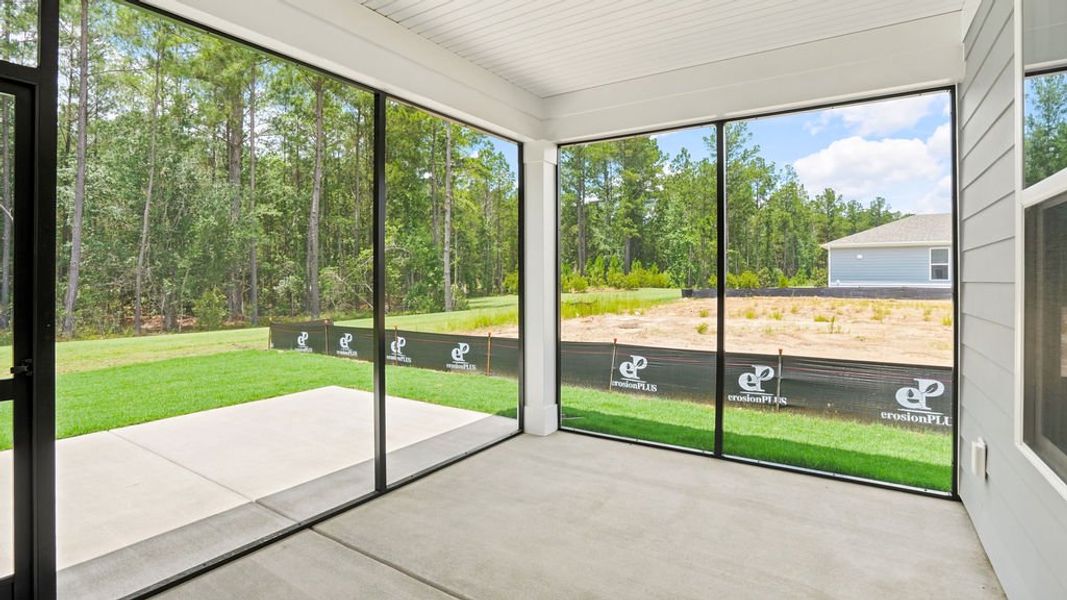 Exterior details and patio area of a home in Sun City Hilton Head, Bluffton (Image 4).