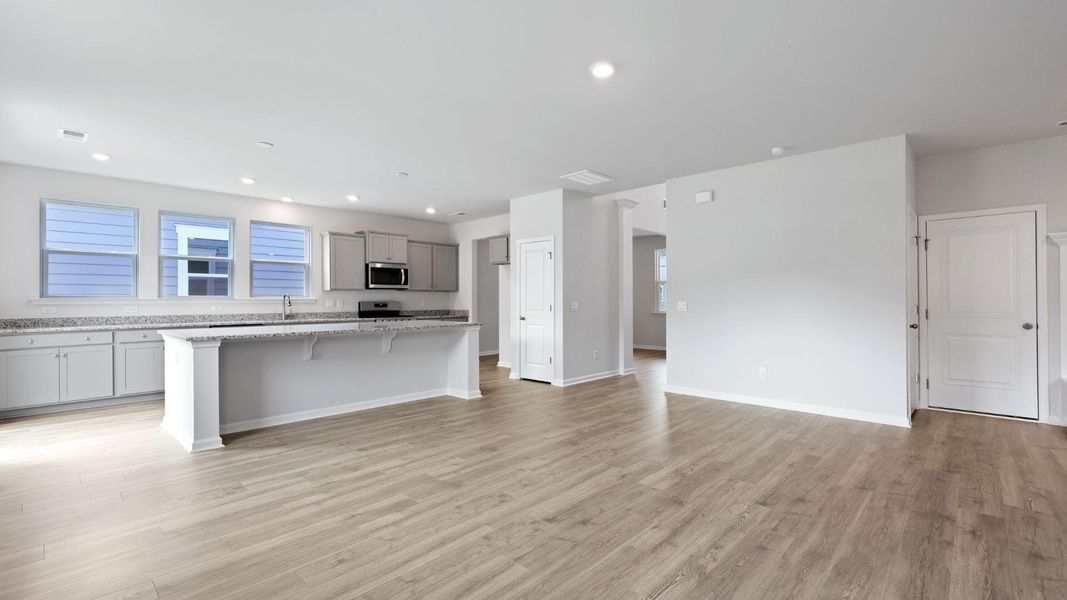 Spacious, unfurnished interior of a new home in Founders Corner, Summerville (Image 31).