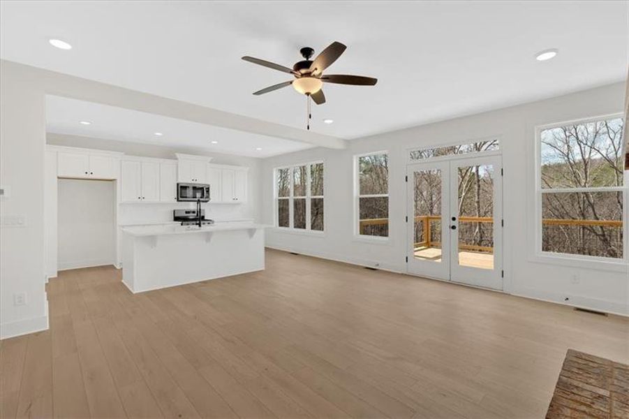 Spacious, unfurnished interior of a new home in , Cartersville (Image 27).
