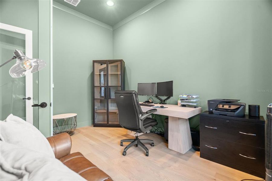 Furnished interior view inside a new home in , Brooksville (Image 46).