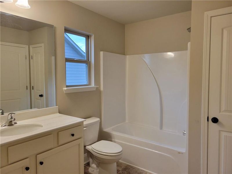 Furnished interior view inside a new home in , Grayson (Image 6).