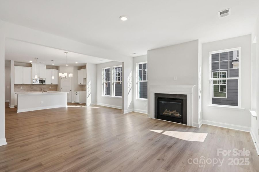 Spacious, unfurnished interior of a new home in Edgewood Preserve, Huntersville (Image 25). Spacious, unfurnished interior of a new home in Edgewood Preserve, Huntersville (Image 25).