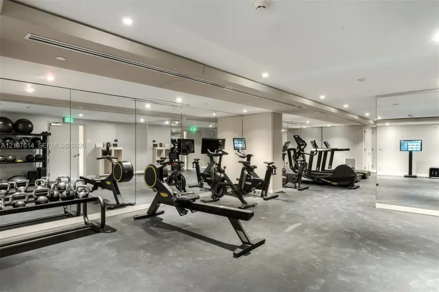 Community amenities in , Bay Harbor Islands (Image 26).