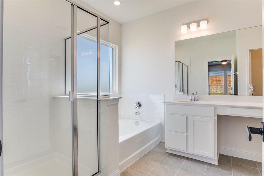 Furnished interior view inside a new home in Sierra Vista at Kelly Ranch, Aledo (Image 6).