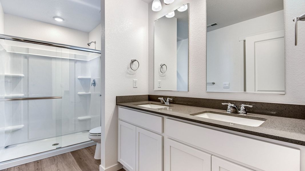 Furnished interior view inside a new home in Settlers Crossing, Commerce City (Image 7).