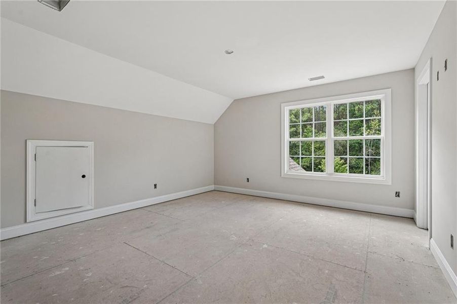 Spacious, unfurnished interior of a new home in , Douglasville (Image 33).