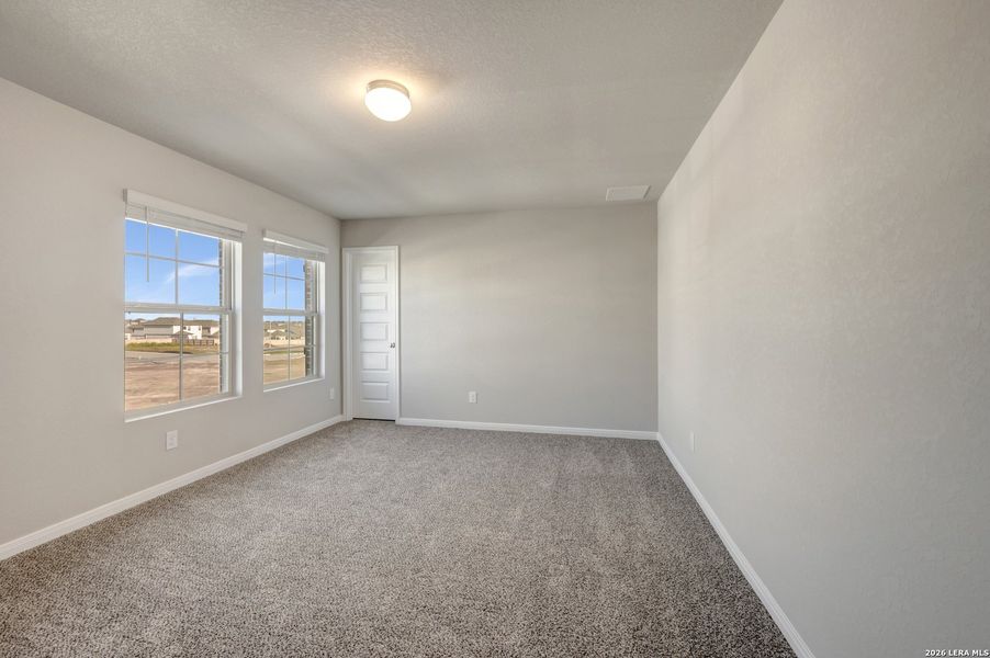 Spacious, unfurnished interior of a new home in Paloma Park, Converse (Image 42).