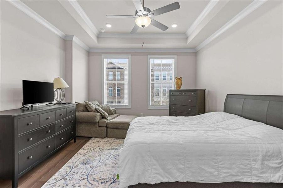 Furnished interior view inside a new home in , Peachtree Corners (Image 18). Furnished interior view inside a new home in , Peachtree Corners (Image 18).