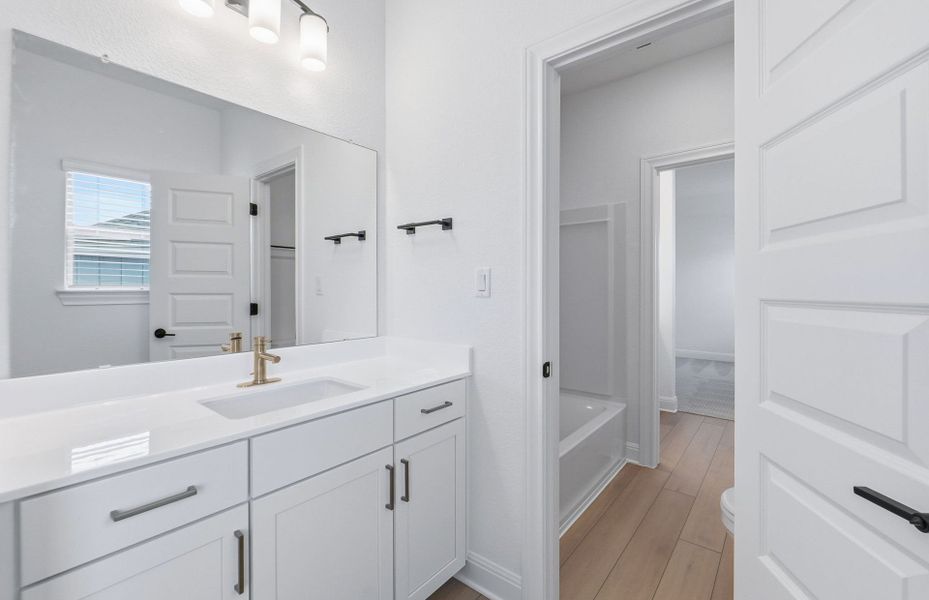 Furnished interior view inside a new home in Santa Rita Ranch, Liberty Hill (Image 13).