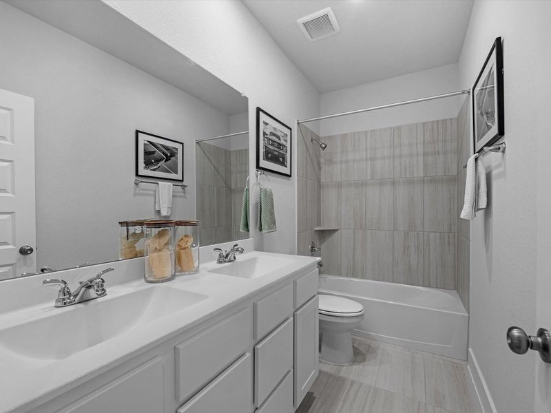 Furnished interior view inside a new home in Jubilee 50′, Hockley (Image 16).