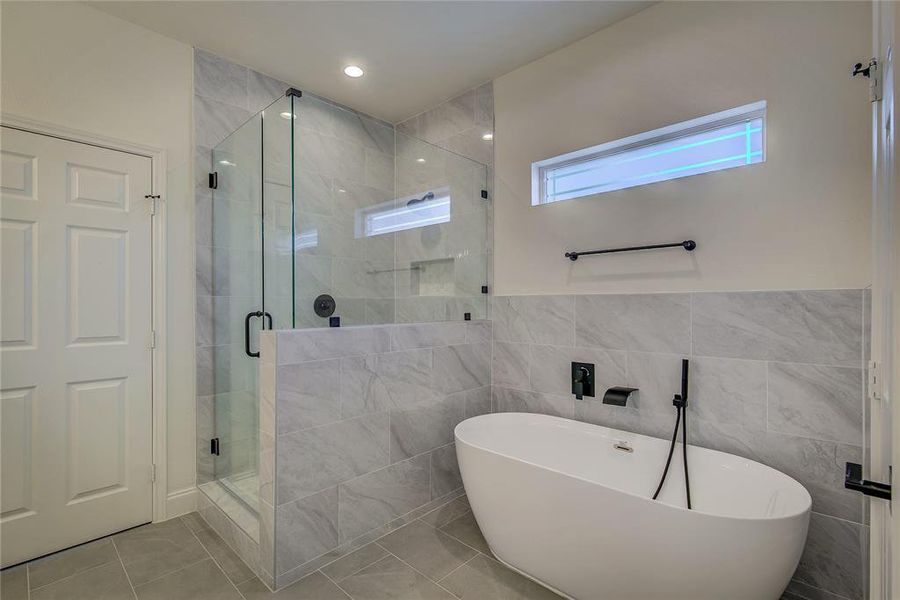 Furnished interior view inside a new home in , Farmersville (Image 6).