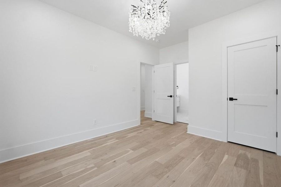 Spacious, unfurnished interior of a new home in , Atlanta (Image 37). Spacious, unfurnished interior of a new home in , Atlanta (Image 37).