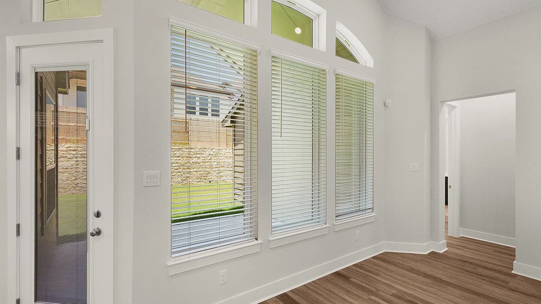 Representative unfurnished interior of a home built from the Brenner by Chesmar Homes in Newhaven, Manor (Image 37).