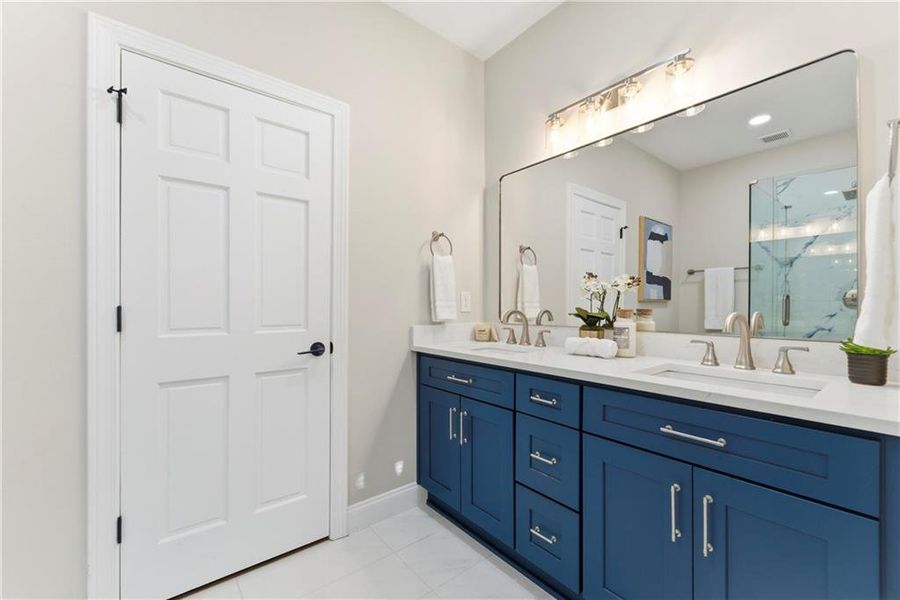 Furnished interior view inside a new home in , Atlanta (Image 23). Furnished interior view inside a new home in , Atlanta (Image 23).