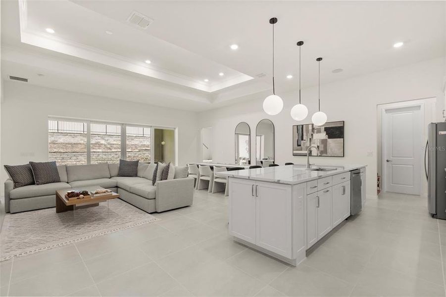 Furnished interior view inside a new home in , Winter Garden (Image 10).