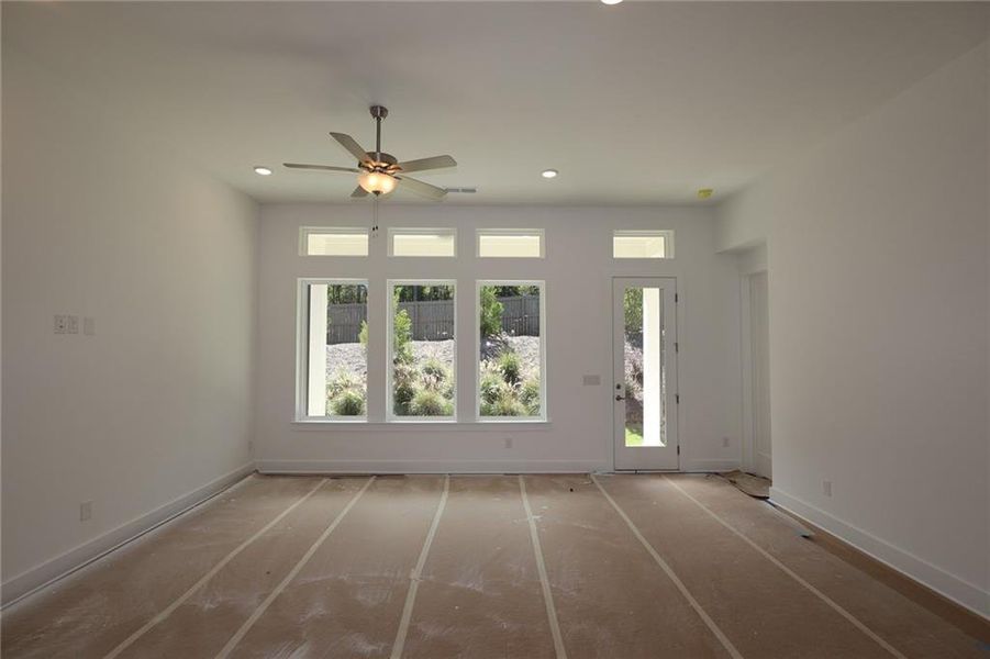 Spacious, unfurnished interior of a new home in Maple Grove at Towne Lake, Woodstock (Image 4).