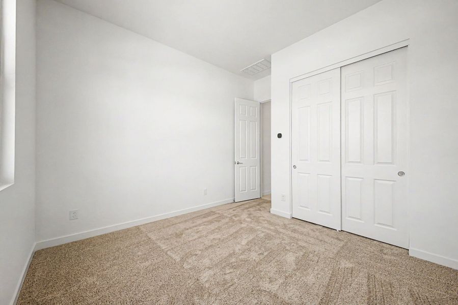 Spacious, unfurnished interior of a new home in Landmarke, San Tan Valley (Image 15). Spacious, unfurnished interior of a new home in Landmarke, San Tan Valley (Image 15).