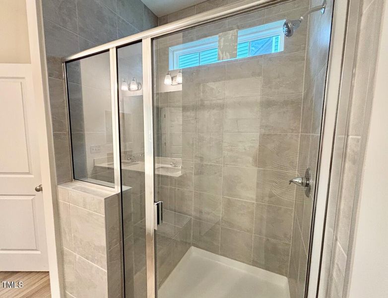 tile shower primary