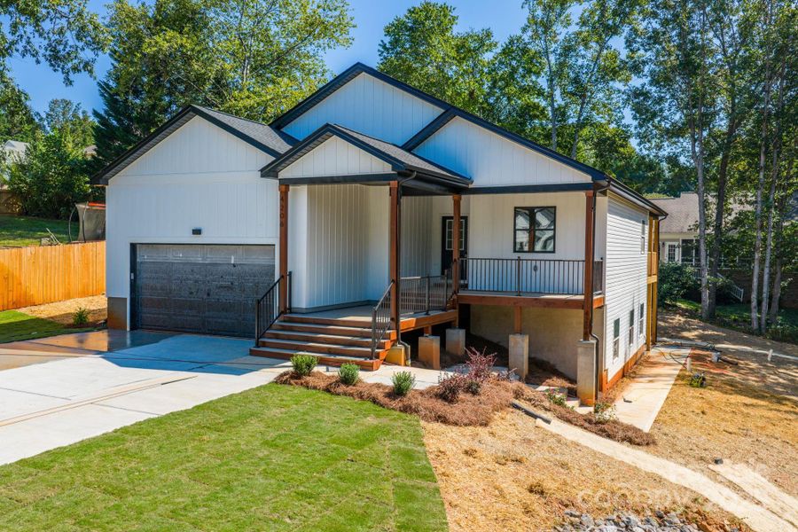 Image 43 of a home in . Image 43 of a home in .