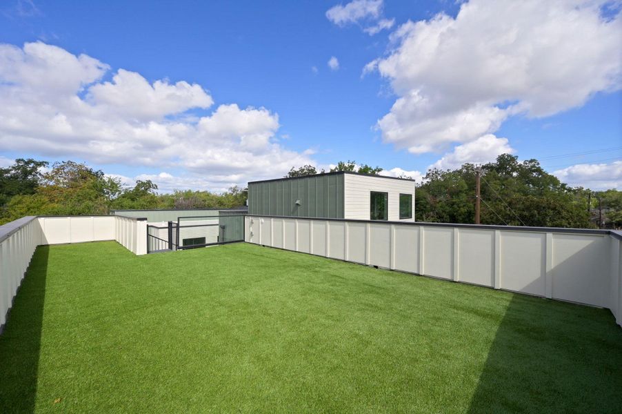 Exterior details and patio area of a home in , Austin (Image 28).