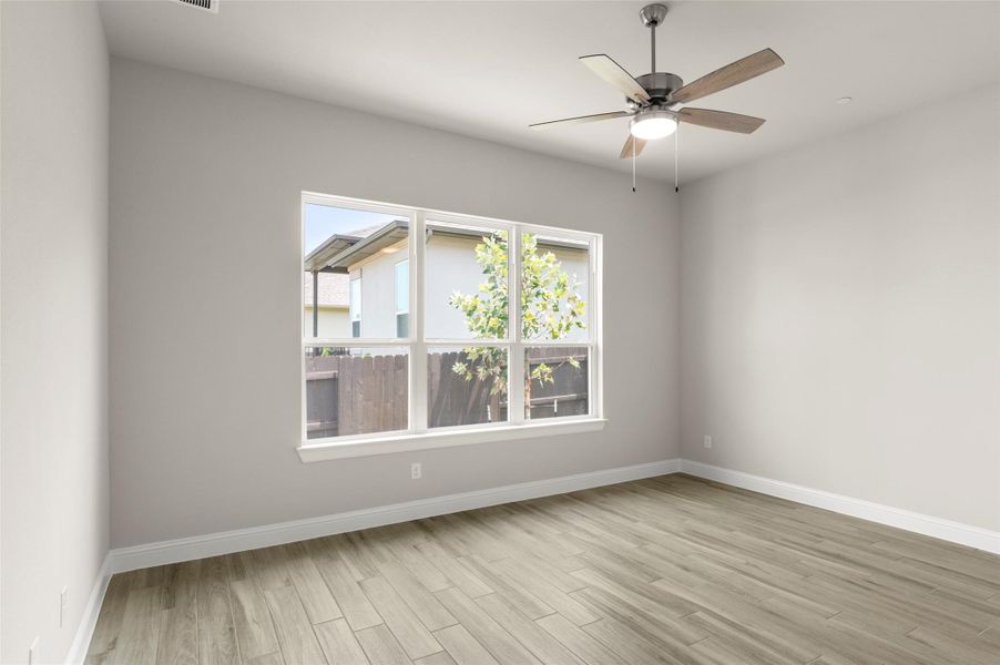 Spacious, unfurnished interior of a new home in Cross Creek, Cedar Park (Image 25).