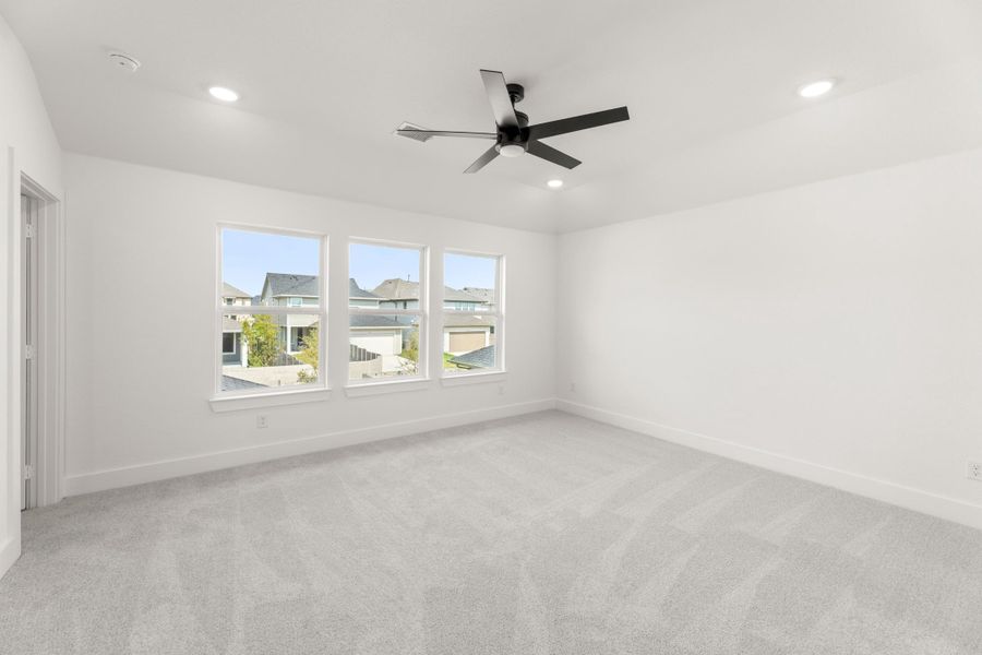 Spacious, unfurnished interior of a new home in Carriage Collection at Painted Tree, McKinney (Image 18). Spacious, unfurnished interior of a new home in Carriage Collection at Painted Tree, McKinney (Image 18).