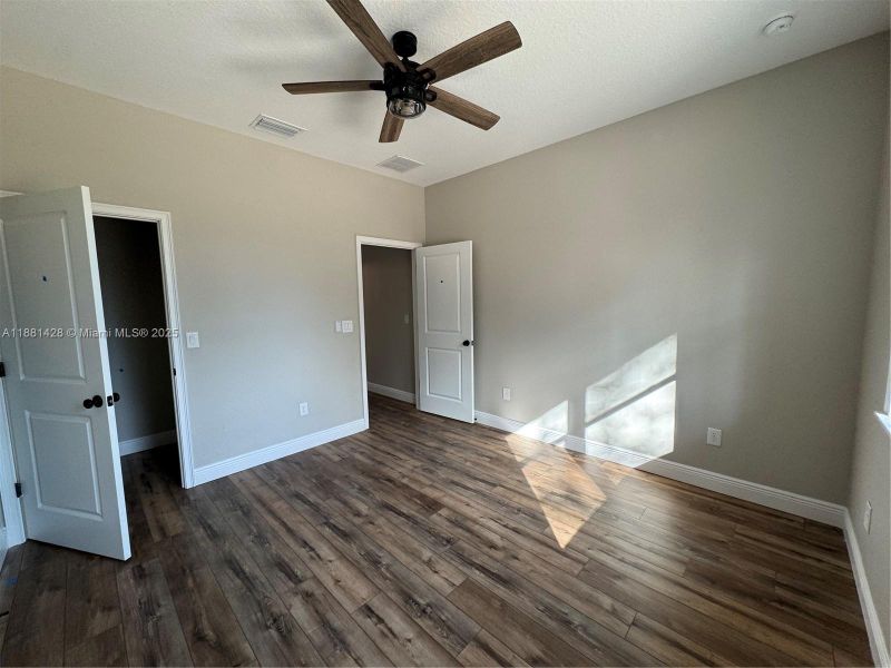 Spacious, unfurnished interior of a new home in , Dunnellon (Image 5). Spacious, unfurnished interior of a new home in , Dunnellon (Image 5).