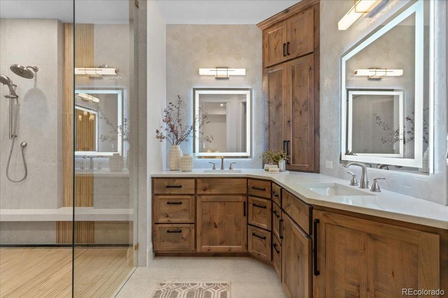 Furnished interior view inside a new home in , Berthoud (Image 27).