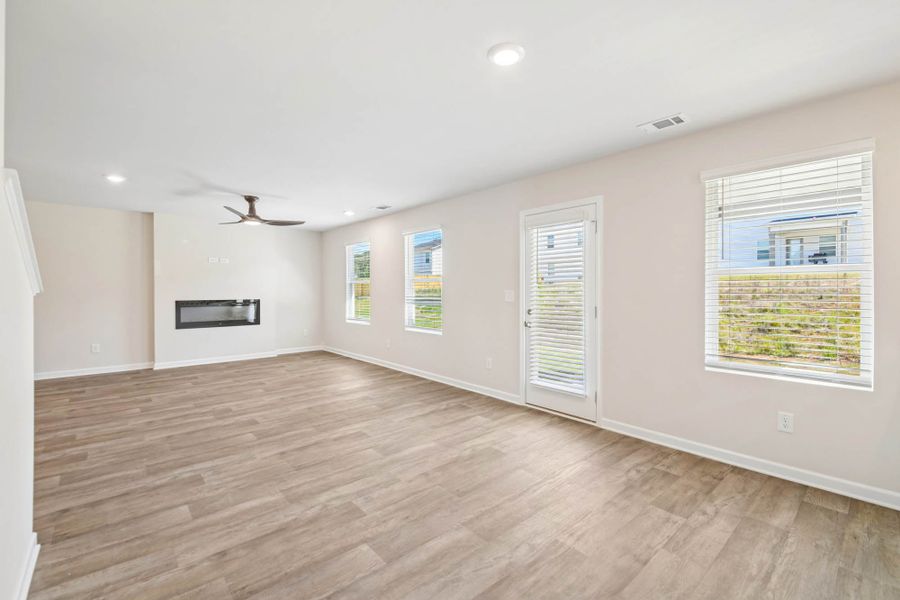 2,300sf New Home in Hogansville, GA.  - Slide 13