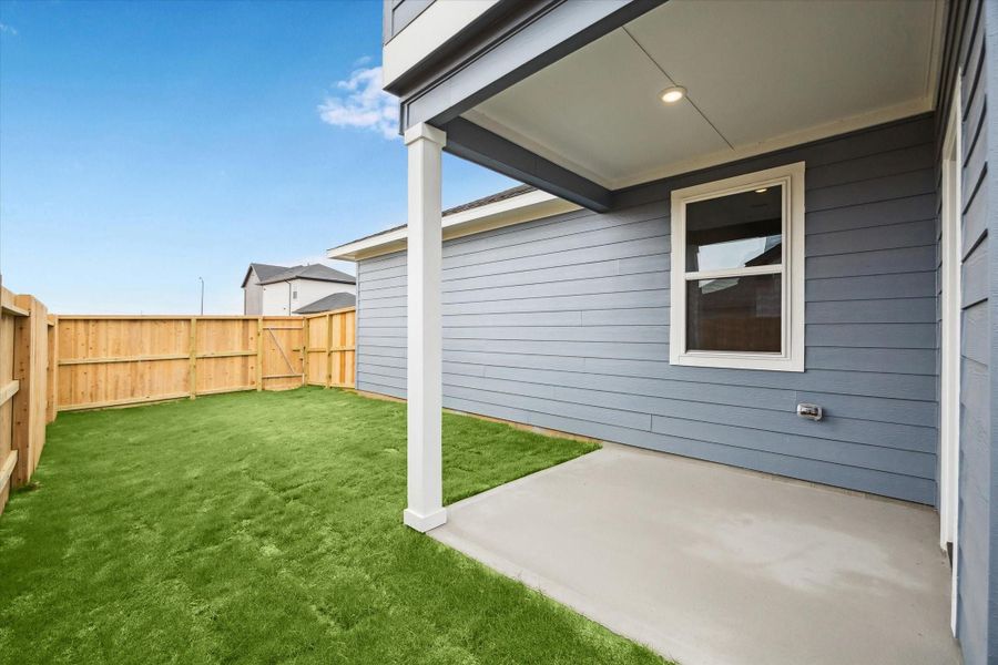 Exterior details and patio area of a home in Elyson, Katy (Image 2).